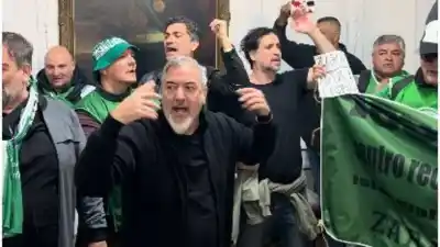 Vallaron la sede del OSFA y ATE apuntó contra el Gobierno: "Son unos cobardes"