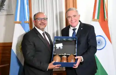 Tucumán exporta a 160 países, pero Jaldo advirtió qué falta para no perder el tren