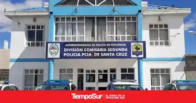 Cuatro encapuchados y un dato que apareció en el local: la familia terminó en el hospital