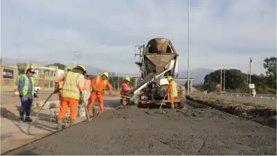 El desplome de la construcción en Corrientes: 3.892 trabajadores y una caída que no da tregua