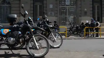 Denunciaron a un alumno armado en una escuela del centro y la policía se llevó una sorpresa