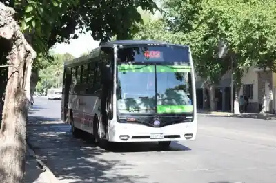 El colectivo en San Juan podría costar más: la razón que encendió las alarmas