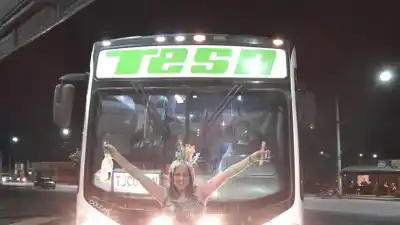 “¡No hay como el Tesa!”: se recibió y celebró con la empresa de transporte