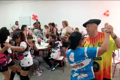 Los jubilados entrerrianos se reunieron a jugar al tejo y al truco, pero el final los sorprendió a todos