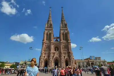 Luján vive una Pascua con actividades que sorprenden a fieles y turistas
