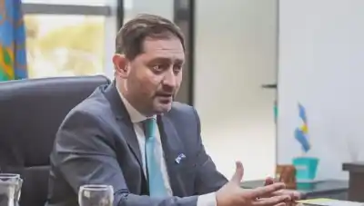 Sueldos en dos pagos y una carta a los vecinos: el anuncio del intendente que generó revuelo en Lincoln