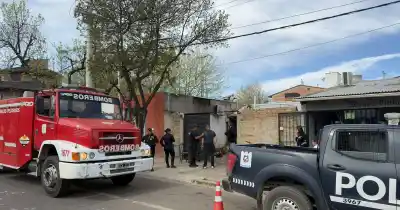 Patrullaban la zona céntrica y el humo los alertó: lo que encontraron adentro