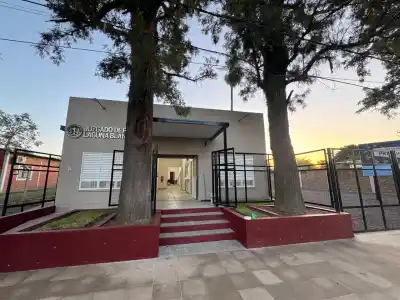 Insfrán pone en marcha una obra clave en Laguna Blanca y después va por las viviendas