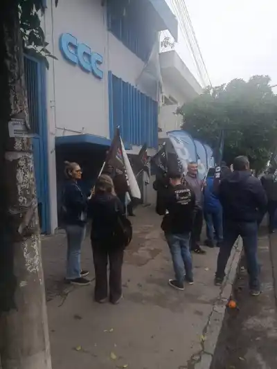 Carta documento, causas imposibles y una firma tucumana que se vacía: la denuncia de los trabajadores