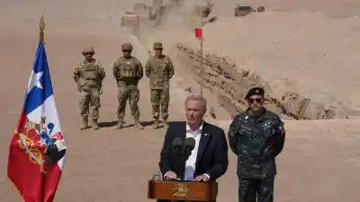 ¿Una trampa mortal en el desierto? El controvertido plan de Kast para la frontera