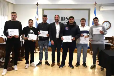 Santa Rosa premió a los héroes anónimos del temporal: lo que hizo un pueblo vecino conmovió a todos