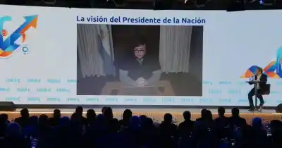 Milei habló de todo, pero cuando le preguntaron por Kicillof eligió una respuesta que nadie esperaba
