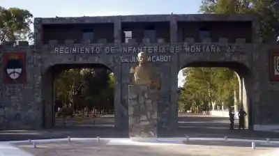 Estaba de guardia en un regimiento de San Juan y lo encontraron sin vida: la Justicia investiga qué pasó