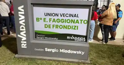 Reclamaron durante años por los baños del salón vecinal: lo que encontraron ahora los dejó mudos
