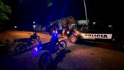Vecinos frenaron a la policía en Añatuya: lo que escucharon adentro de la casa los dejó helados