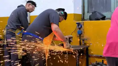 San Juan busca 1.500 soldadores y no los tiene: el plan que ya forma a los primeros 25