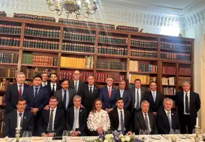 Milei sorprendió en París: el dato de San Juan que usó para explicar su plan económico