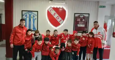 Cuatro clubes de Río Gallegos cruzan a Comodoro: los chicos que viajan con la ilusión intacta