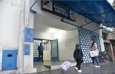 La Municipalidad suma dos trabajadores sociales a sus escuelas: el plazo para anotarse vence en horas