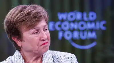 El FMI avaló el plan de Milei, pero pidió que el crecimiento llegue a un sector que todavía mira de afuera