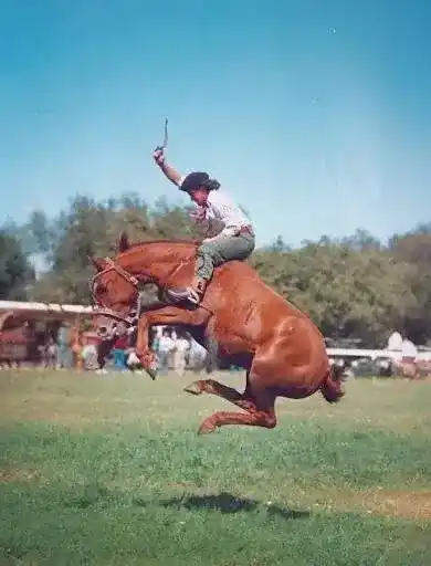 Dos fiestas criollas en General Pinto: una arranca el 3 de octubre y la otra tiene fuego y vaquillona