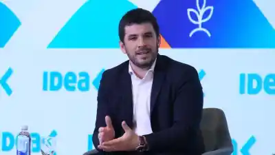 Chiarella pidió "terminar con la grieta" y dejó tres acuerdos que dividen aguas en la política argentina