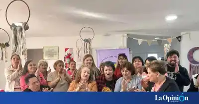 La asociación que sostiene a los pacientes oncológicos de Río Gallegos cumple 28 años y enciende el Octubre Rosa