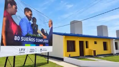 Laguna Blanca se prepara para una entrega de viviendas: el número que confirmó el IPV