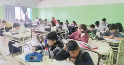 Santa Cruz: 700 estudiantes jugaron con la matemática y 200 llegaron a la final