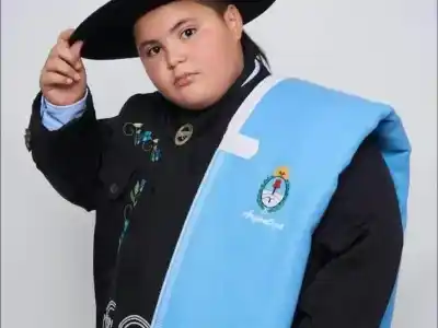 Con 11 años, un cantor formoseño se metió entre los grandes del folklore y ya lo miran de cerca