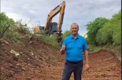 Refuerzan los desagües de Villa Ángela antes de las lluvias y hay un punto que preocupa a Papp