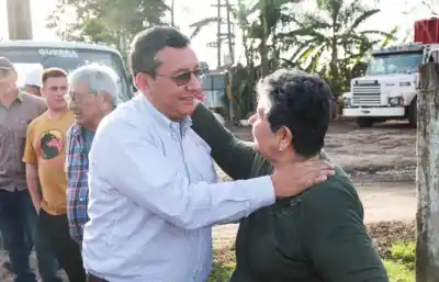 Monteros cruzó a Manzur por su foto con Massa: "La conducción no se mendiga en Buenos Aires"