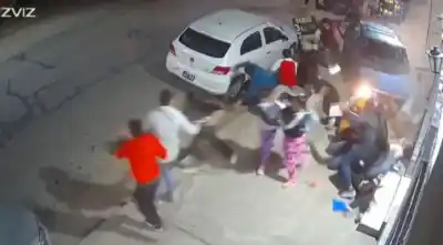 Se le cruzó de carril y se subió a la vereda: 13 atropellados en Cerrillos