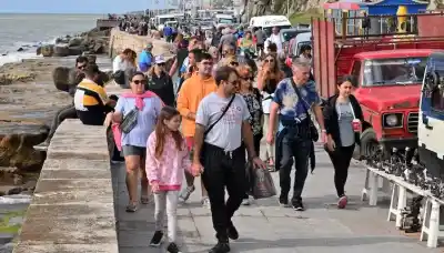 Más turistas viajaron pero gastaron menos: el cambio que sorprendió al sector en el último fin de semana largo