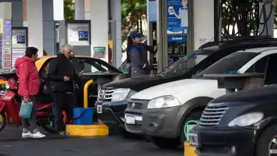 Cargar nafta en Rosario: desde ahora vas a poder ver a dónde va cada peso