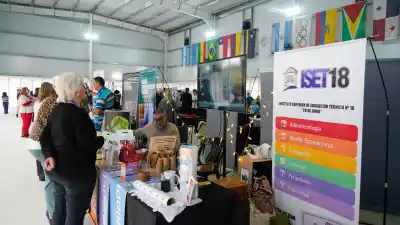 68 institutos, dos días y una decisión que puede cambiar tu futuro: arranca la Expo Carreras en Rosario
