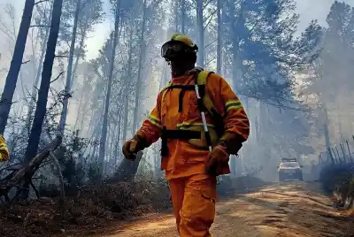 Río Cuarto y dos ciudades más del interior, bajo alerta máxima por incendios: qué se espera para las próximas horas