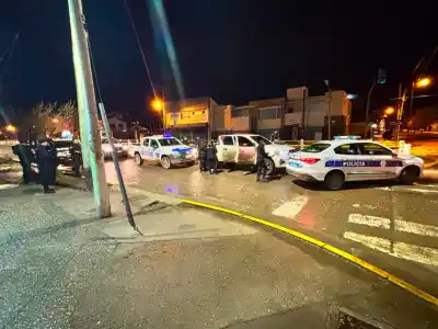 Tiros en la madrugada, una camioneta sospechosa y un cierre que nadie esperaba