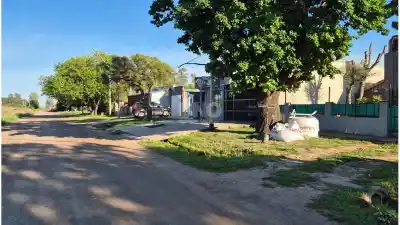 Entró a una casa con un hacha en plena noche: lo que la policía encontró adentro lo dejó sin palabras