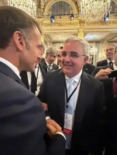 Jalil se sentó frente a Macron en París y habló del potencial de Catamarca