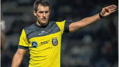Unión visita a Boca y el árbitro llega con un historial que ilusiona al Tate