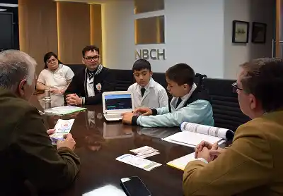 Alumnos chaqueños crearon un banco con inteligencia artificial y el Nuevo Banco del Chaco los recibió