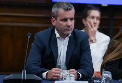 Campero lanza su plan 2027 y apunta contra un dirigente libertario: "El turista visita Tucumán dos veces"