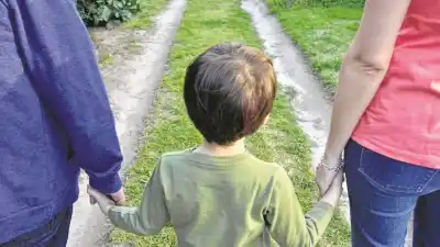 Hay un nene de 9 años, un adolescente de 15 y dos hermanos de 11 y 5 que esperan una familia en Jujuy