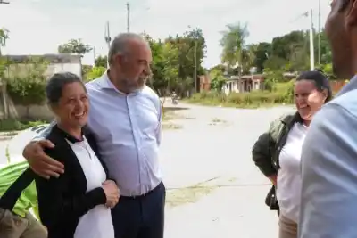 Polich se plantó en dos CIC sin avisar y encontró más de lo que esperaba en los techos