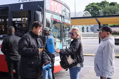 Viajar en colectivo, tren o subte ya no es lo que era: el dato que golpea al AMBA