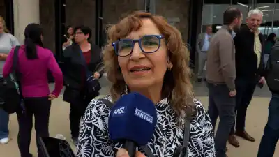 Aprendió a hacer prepizzetas, se anotó en una feria y ahora espera un crédito: su plan B