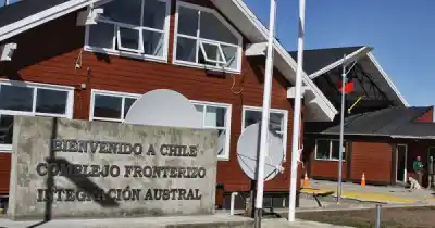 Monte Aymond cierra 13 horas: ¿qué pasará con los que planeaban cruzar a Chile?