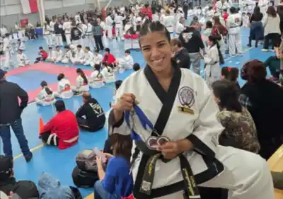 Viajó a Chile con la expectativa de subir al podio y volvió con tres medallas