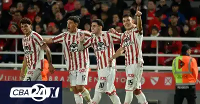 La Gloria se floreó en Avellaneda: Instituto le dio un baile a Independiente y sigue puntero